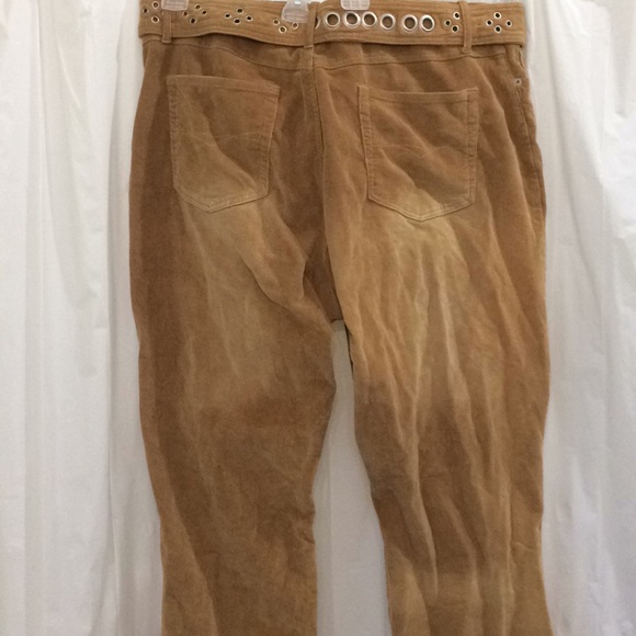 Lazerjeans Size 22 Tan Corduroy with matching belt - Picture 5 of 5
